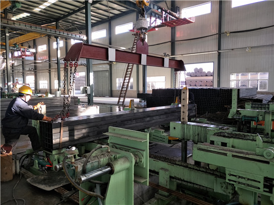 问鼎中国有限公司官网车间